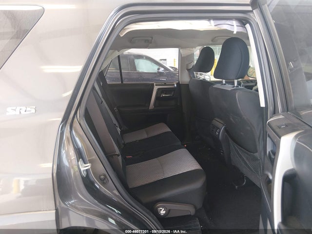 Toyota 4RUNNER SR5 2017 JTEBU5JR5H5475547 Image 8
