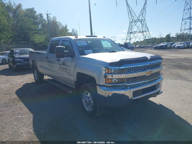 2019 1GC1KREG3KF131402 main image