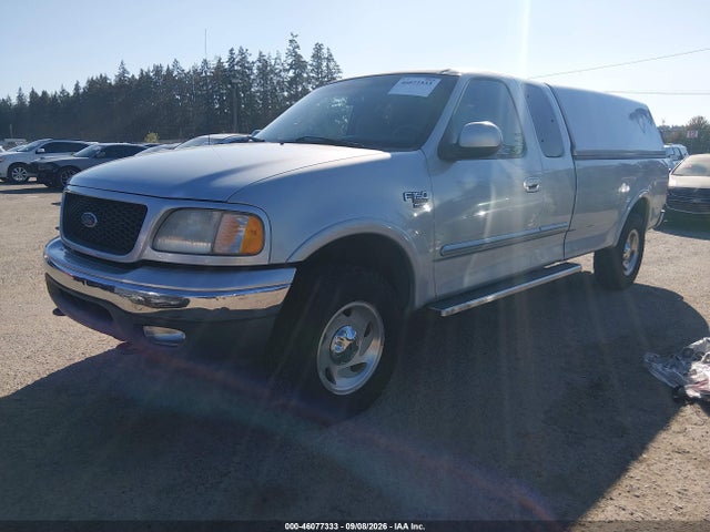 2001 Ford F-150 Lariat/xl/xlt მანქანა იყიდება აუქციონზე, vin: 2FTRX18L81CA04363, აუქციონის ნომერი: 46077333