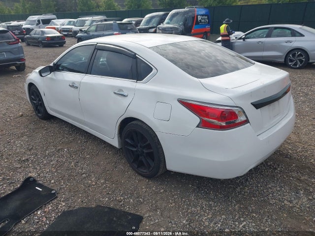 2014 Nissan Altima 2.5 S მანქანა იყიდება აუქციონზე, vin: 1N4AL3AP8EN371741, აუქციონის ნომერი: 46077343