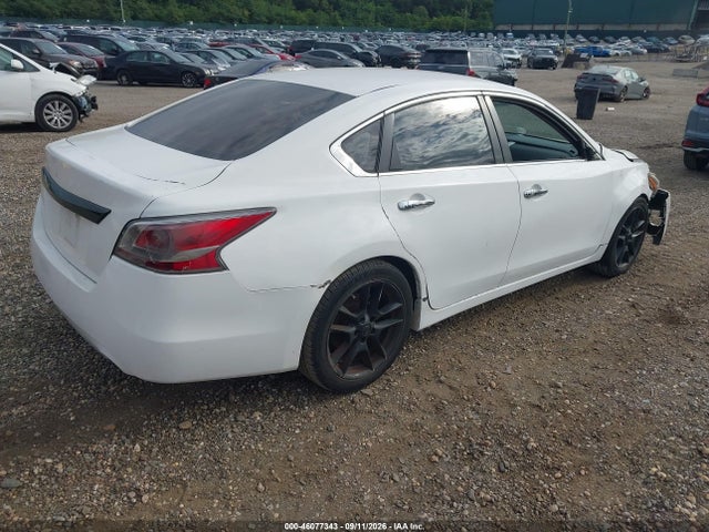 2014 Nissan Altima 2.5 S მანქანა იყიდება აუქციონზე, vin: 1N4AL3AP8EN371741, აუქციონის ნომერი: 46077343