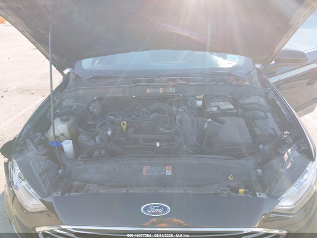 46077354 :رقم المزاد ، 3FA6P0HD0KR249517 vin ، 2019 Ford Fusion Se مزاد بيع