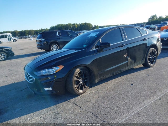 46077354 :رقم المزاد ، 3FA6P0HD0KR249517 vin ، 2019 Ford Fusion Se مزاد بيع