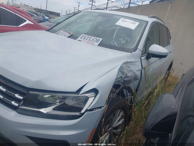 3VV3B7AX9JM069359 Volkswagen Tiguan 2.0t Se/2.0t Sel