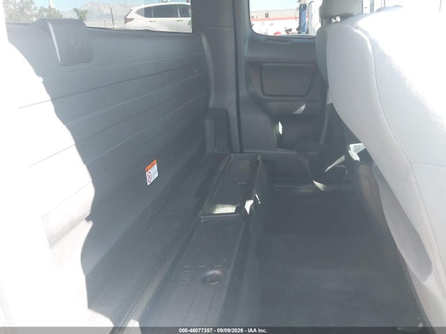 2018 Toyota Tacoma Sr მანქანა იყიდება აუქციონზე, vin: 5TFRX5GN3JX107313, აუქციონის ნომერი: 46077357