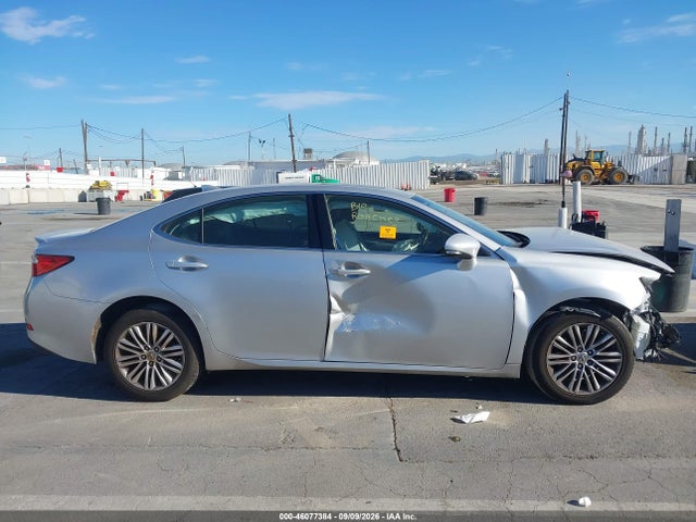 Lexus ES 350 2015 JTHBK1GG1F2170651 Image 12
