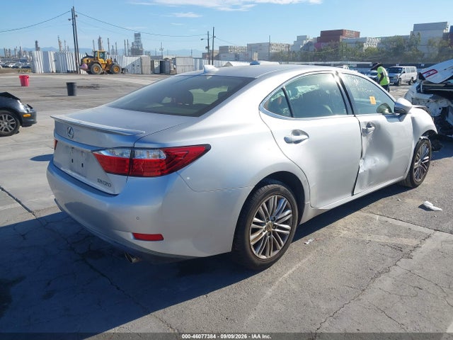 Lexus ES 350 2015 JTHBK1GG1F2170651 Image 4