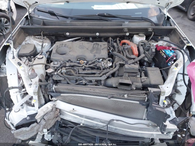 2T3RWRFV8NW138546 Toyota Rav4 Hybrid Xle