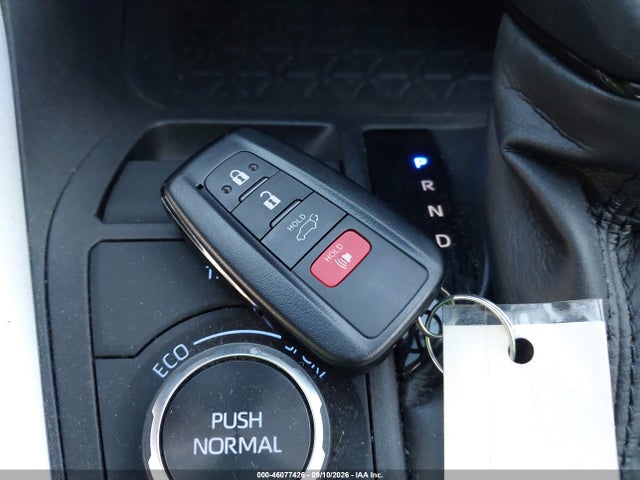 2T3RWRFV8NW138546 Toyota Rav4 Hybrid Xle