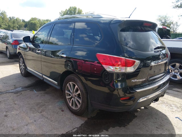 2015 Nissan Pathfinder Sl მანქანა იყიდება აუქციონზე, vin: 5N1AR2MM9FC645946, აუქციონის ნომერი: 46077431