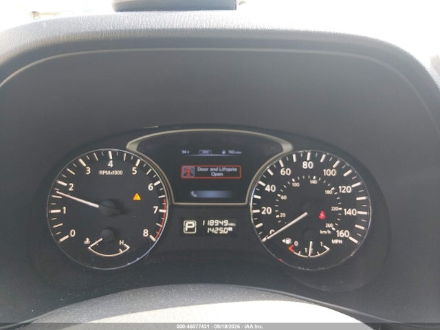 2015 Nissan Pathfinder Sl მანქანა იყიდება აუქციონზე, vin: 5N1AR2MM9FC645946, აუქციონის ნომერი: 46077431