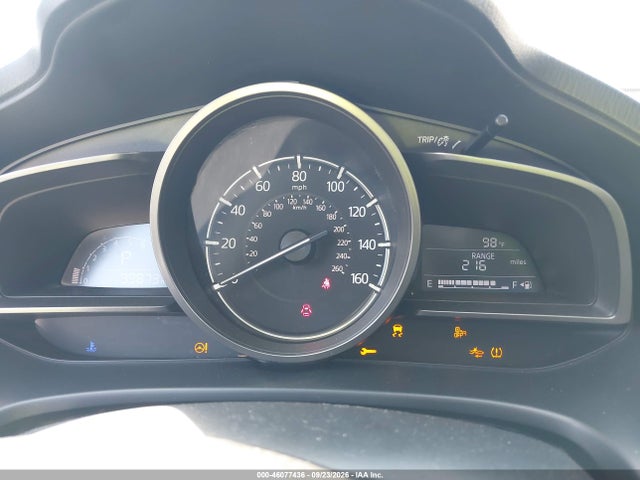 Mazda Mazda3 Touring 2018 3MZBN1V32JM191810 Image 7
