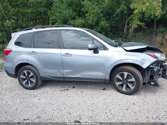 2017 Subaru Forester 2.5i Premium მანქანა იყიდება აუქციონზე, vin: JF2SJADC7HH810644, აუქციონის ნომერი: 46077441