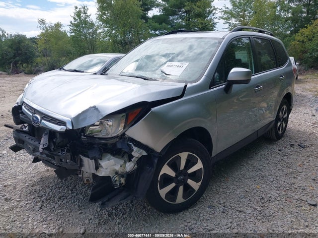 2017 Subaru Forester 2.5i Premium მანქანა იყიდება აუქციონზე, vin: JF2SJADC7HH810644, აუქციონის ნომერი: 46077441
