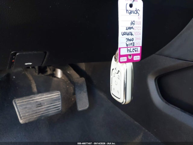 46077457 :رقم المزاد ، 1GKS2GKC8KR167745 vin ، 2019 Gmc Yukon Xl Slt مزاد بيع