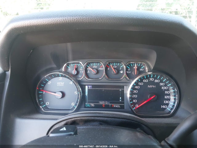 46077457 :رقم المزاد ، 1GKS2GKC8KR167745 vin ، 2019 Gmc Yukon Xl Slt مزاد بيع