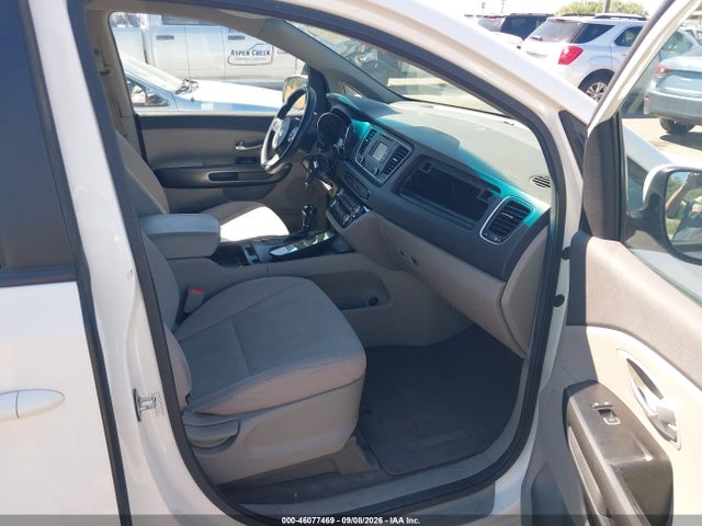 2016 Kia Sedona Lx მანქანა იყიდება აუქციონზე, vin: KNDMB5C13G6085890, აუქციონის ნომერი: 46077469