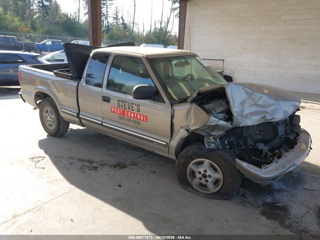 Auction sale of the 2001 Chevrolet S-10 Ls, vin: 1GCDT19W118161904, lot number: 46077473