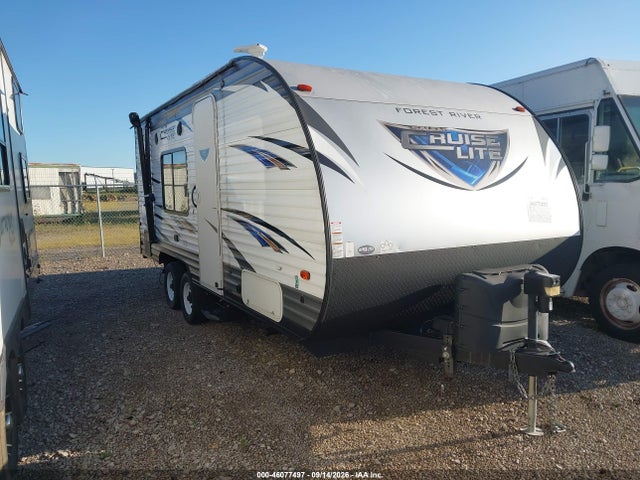 Продаж на аукціоні авто 2017 Forest River Salem Cruise Lite 171rbxl Travel Trailer, vin: 4X4TSM722H7413914, номер лоту: 46077497