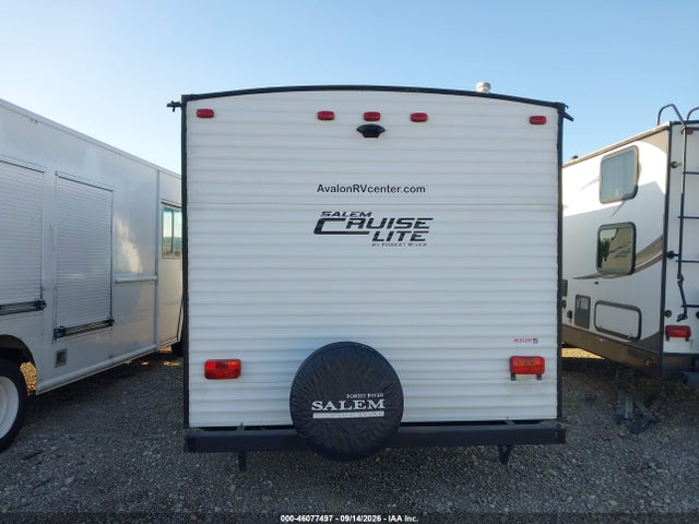 Продаж на аукціоні авто 2017 Forest River Salem Cruise Lite 171rbxl Travel Trailer, vin: 4X4TSM722H7413914, номер лоту: 46077497