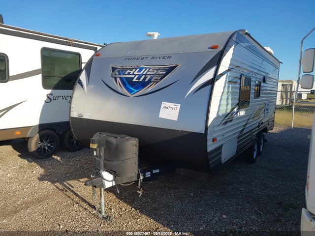 Продаж на аукціоні авто 2017 Forest River Salem Cruise Lite 171rbxl Travel Trailer, vin: 4X4TSM722H7413914, номер лоту: 46077497