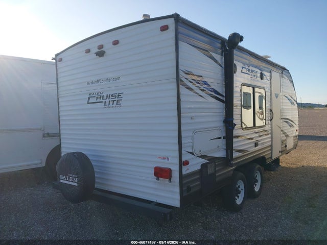 Продаж на аукціоні авто 2017 Forest River Salem Cruise Lite 171rbxl Travel Trailer, vin: 4X4TSM722H7413914, номер лоту: 46077497
