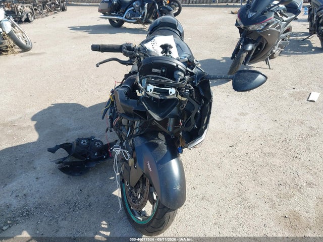 46077534 :رقم المزاد ، JKBZXNJ12GA001121 vin ، 2016 Kawasaki Zx1400 J مزاد بيع