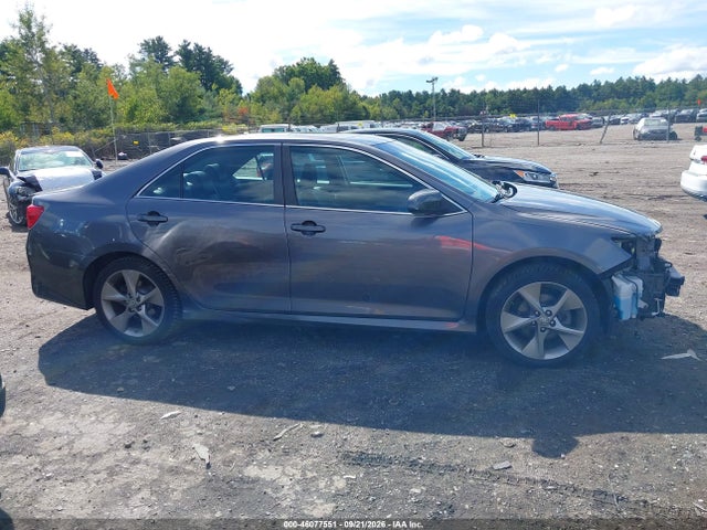 2014 Toyota Camry Se Sport მანქანა იყიდება აუქციონზე, vin: 4T1BF1FK4EU439431, აუქციონის ნომერი: 46077551