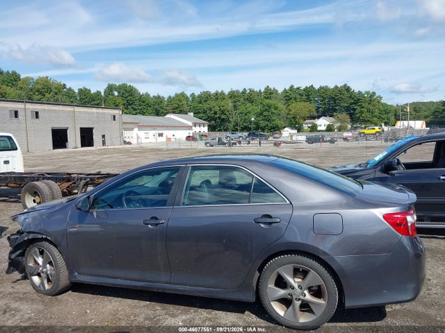 2014 Toyota Camry Se Sport მანქანა იყიდება აუქციონზე, vin: 4T1BF1FK4EU439431, აუქციონის ნომერი: 46077551