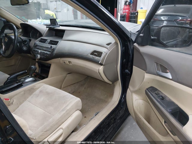 46077575 :رقم المزاد ، 1HGCP26319A161052 vin ، 2009 Honda Accord 2.4 Lx مزاد بيع