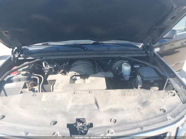 46077599 :رقم المزاد ، 1GNSKBKC1KR133085 vin ، 2019 Chevrolet Tahoe Lt مزاد بيع