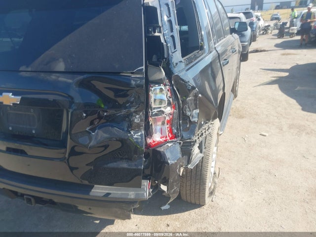 46077599 :رقم المزاد ، 1GNSKBKC1KR133085 vin ، 2019 Chevrolet Tahoe Lt مزاد بيع