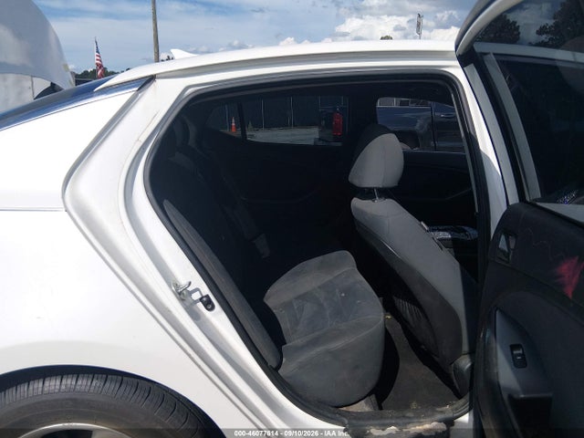 Продажа на аукционе авто 2015 Kia Optima Lx, vin: KNAGM4A76F5608393, номер лота: 46077614