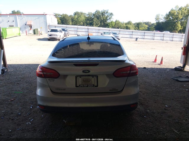 Ford FOCUS SE 2015 1FADP3F27FL227755 Image 17
