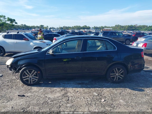 2006 Volkswagen Jetta 2.5 მანქანა იყიდება აუქციონზე, vin: 3VWSF71K86M681947, აუქციონის ნომერი: 46077623