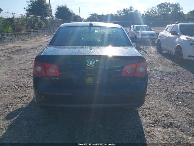 2006 Volkswagen Jetta 2.5 მანქანა იყიდება აუქციონზე, vin: 3VWSF71K86M681947, აუქციონის ნომერი: 46077623