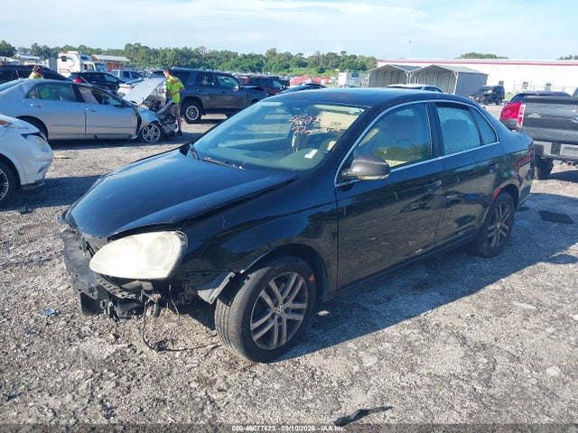 2006 Volkswagen Jetta 2.5 მანქანა იყიდება აუქციონზე, vin: 3VWSF71K86M681947, აუქციონის ნომერი: 46077623