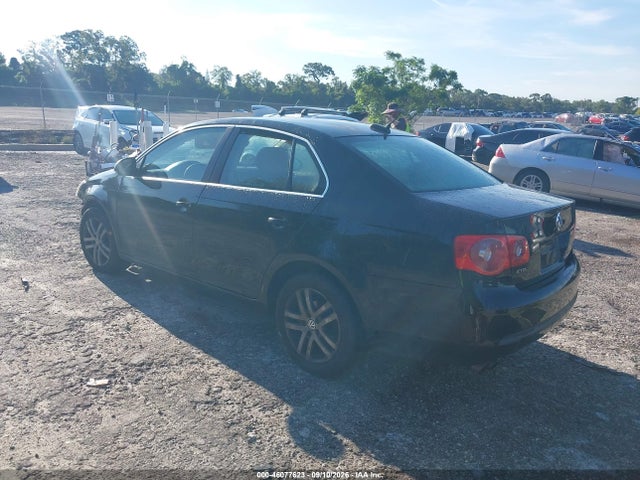 2006 Volkswagen Jetta 2.5 მანქანა იყიდება აუქციონზე, vin: 3VWSF71K86M681947, აუქციონის ნომერი: 46077623