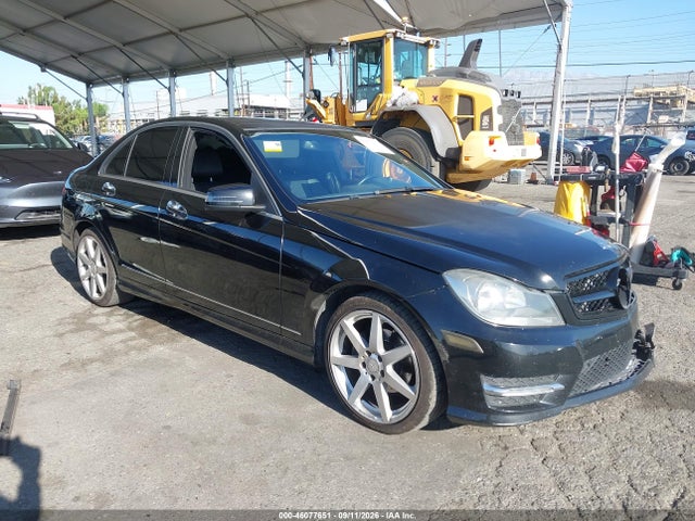 Aukcja sprzedaży 2014 Mercedes-benz C 250 Sport, vin: WDDGF4HB5EA953160, numer aukcji: 46077651