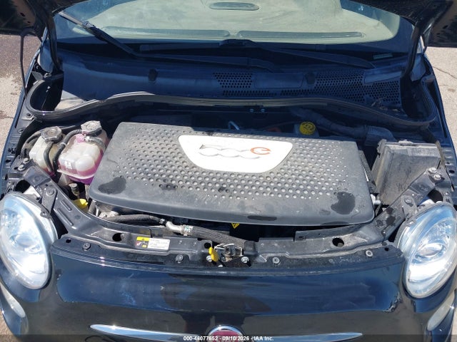 Fiat 500E BATTERY ELECTRIC 2015 3C3CFFGEXFT709714 Image 10