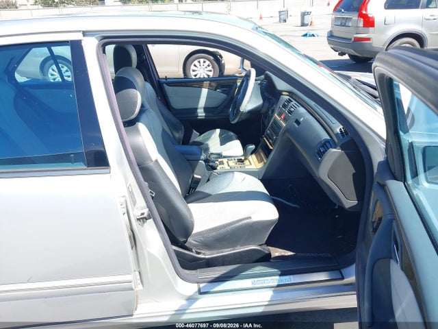 46077697 :رقم المزاد ، WDBJF74J62B446092 vin ، 2002 Mercedes-benz E 55 Amg مزاد بيع