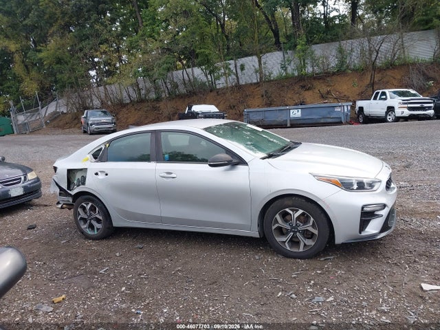Продаж на аукціоні авто 2019 Kia Forte Lxs, vin: 3KPF24AD7KE074247, номер лоту: 46077703