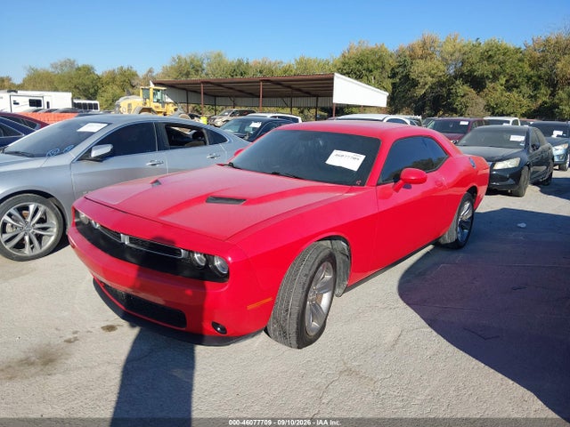 Dodge Challenger Sxt 2015 2C3CDZAG9FH822032 Image 2