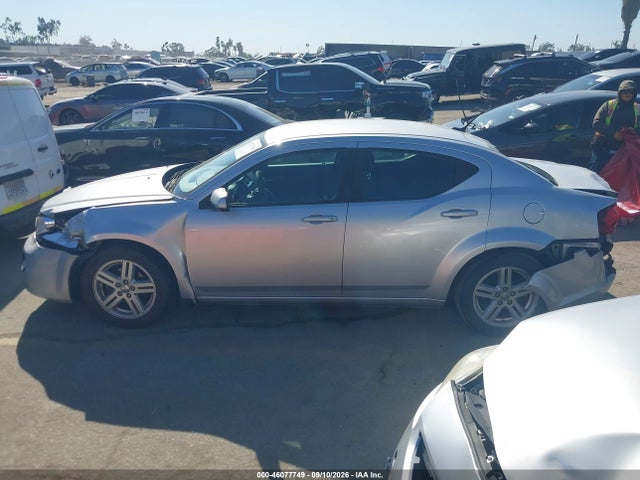 46077749 :رقم المزاد ، 1C3CDZCB4CN235211 vin ، 2012 Dodge Avenger Sxt مزاد بيع
