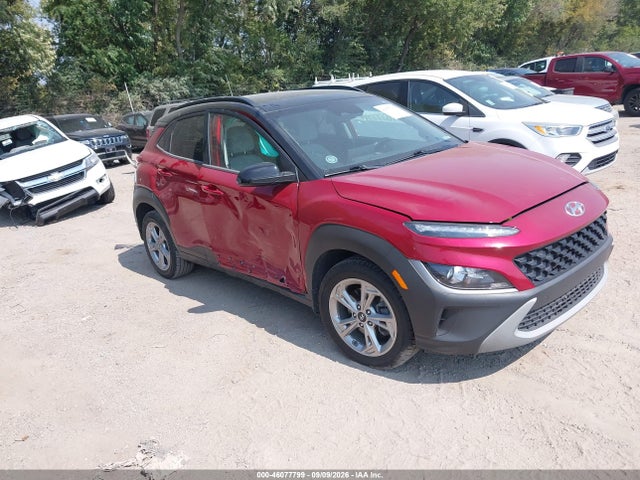 46077799 :رقم المزاد ، KM8K6CABXNU913160 vin ، 2022 Hyundai Kona Sel مزاد بيع