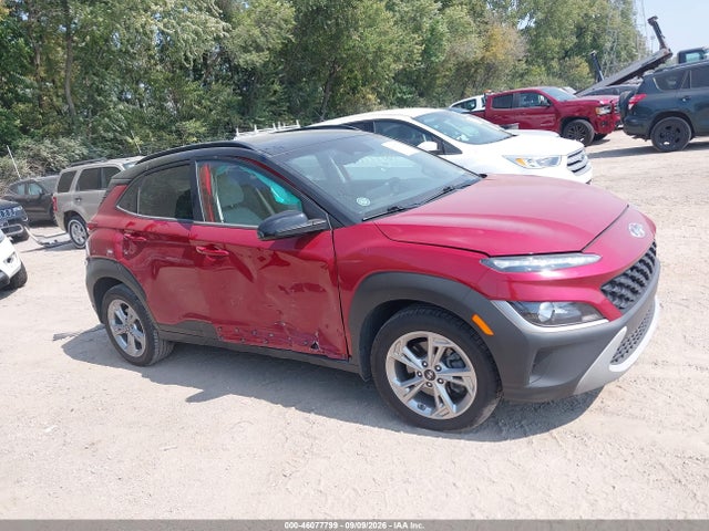 46077799 :رقم المزاد ، KM8K6CABXNU913160 vin ، 2022 Hyundai Kona Sel مزاد بيع