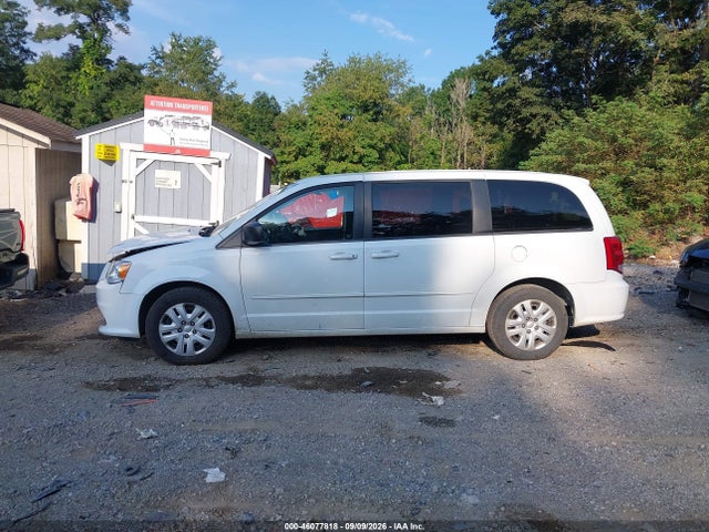 46077818 :رقم المزاد ، 2C4RDGBG3FR624131 vin ، 2015 Dodge Grand Caravan Se مزاد بيع