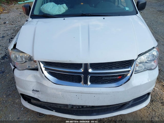 46077818 :رقم المزاد ، 2C4RDGBG3FR624131 vin ، 2015 Dodge Grand Caravan Se مزاد بيع