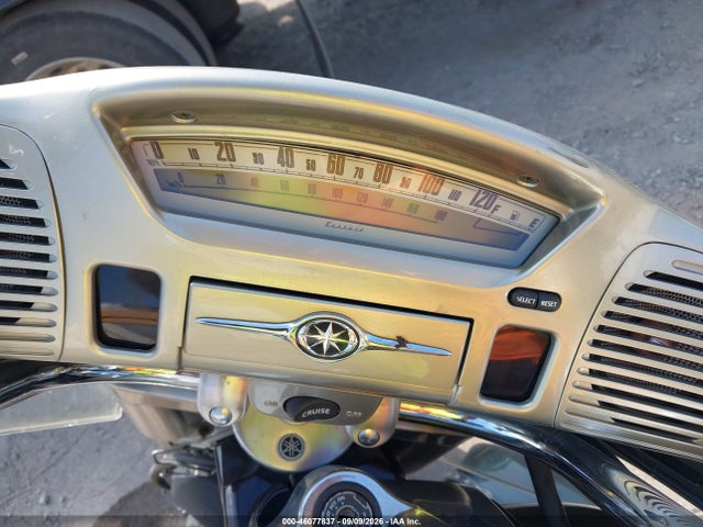 46077837 :رقم المزاد ، JYAVP04E41A004857 vin ، 2001 Yamaha Xvz13 Tf مزاد بيع
