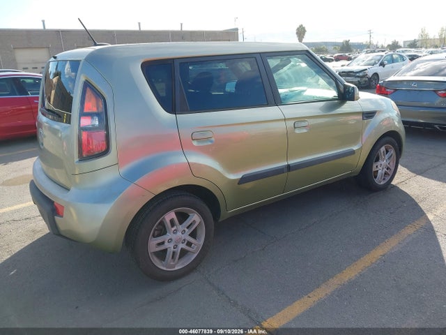 Продаж на аукціоні авто 2010 Kia Soul +, vin: KNDJT2A28A7103635, номер лоту: 46077839